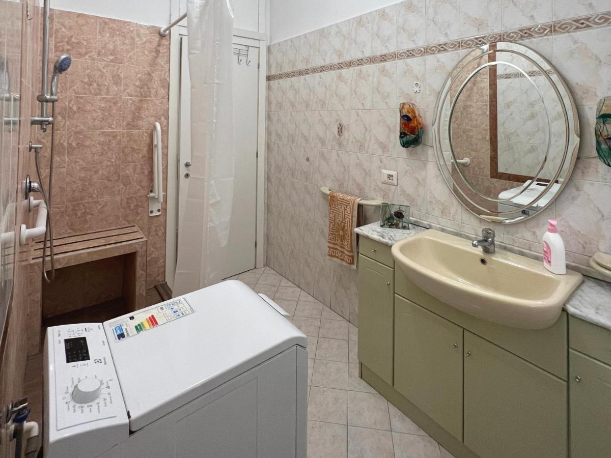 Apartmán Palazzo Senesi Řím Exteriér fotografie