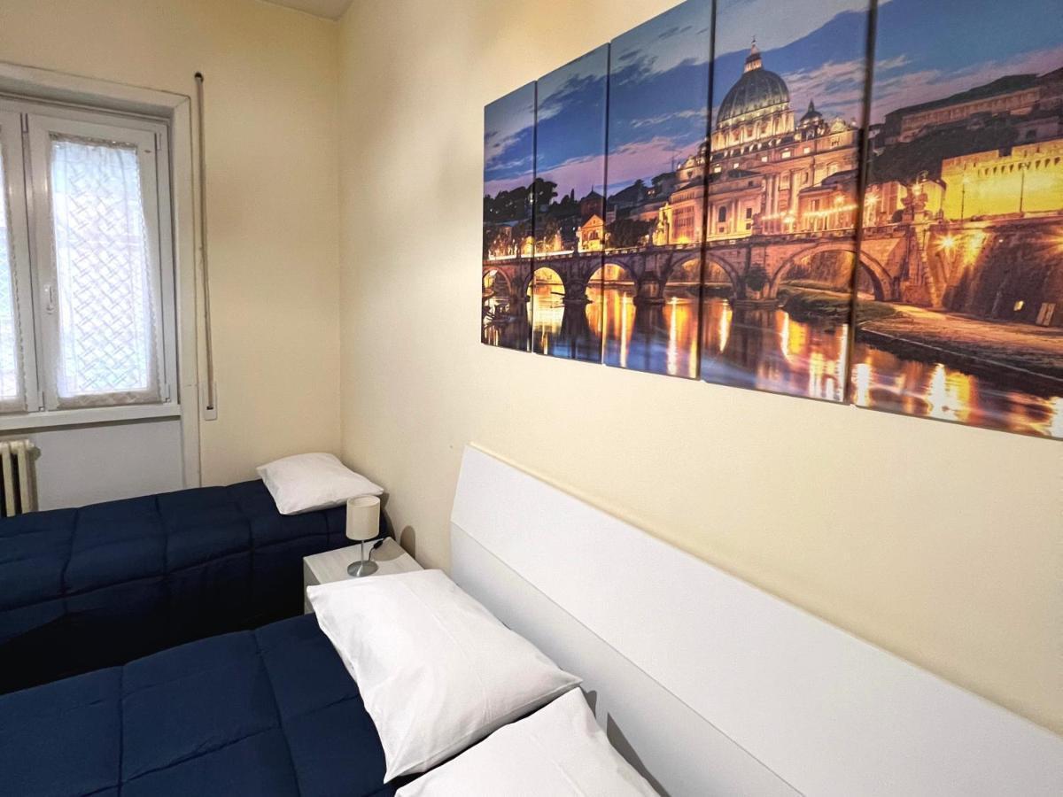 Apartmán Palazzo Senesi Řím Exteriér fotografie