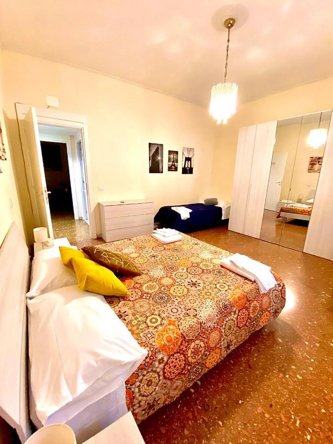 Apartmán Palazzo Senesi Řím Exteriér fotografie